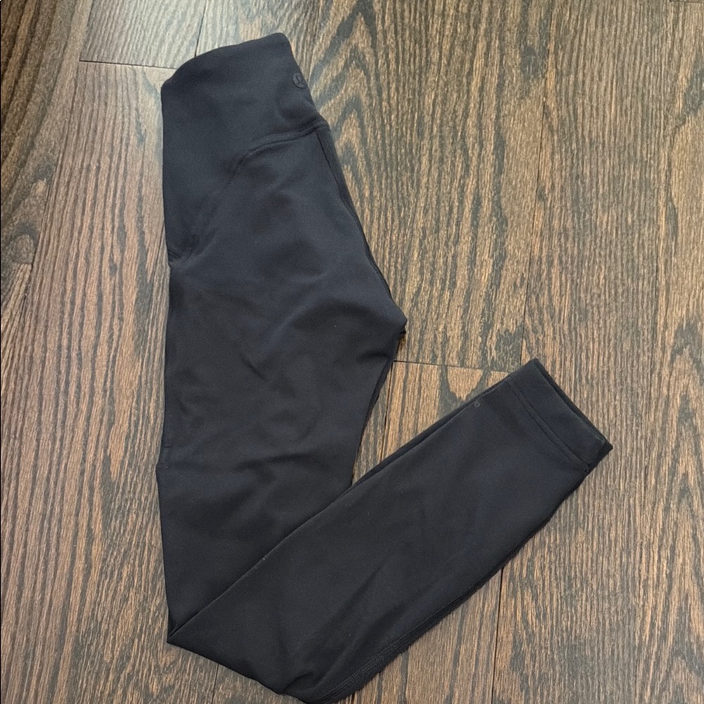 Black Lululemon leggings